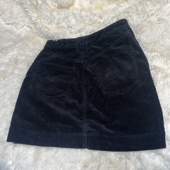 Le Mont S’Michel Black Skirt size 36 - Picture 4 of 5